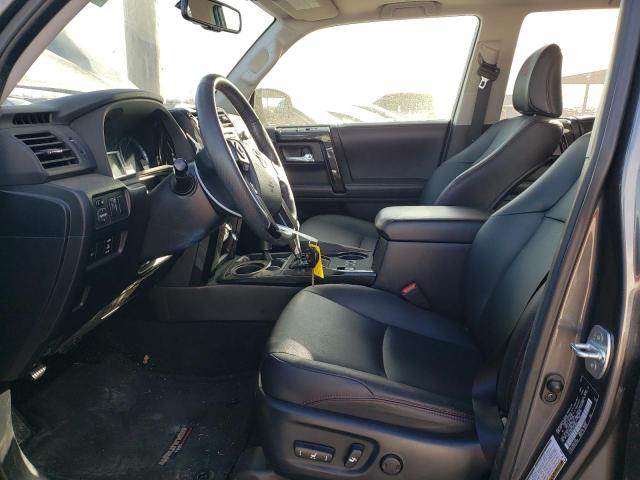 Photo 7 from auction – 2018 TOYOTA 4RUNNER SR with VIN JTEBU5JR6J5572665