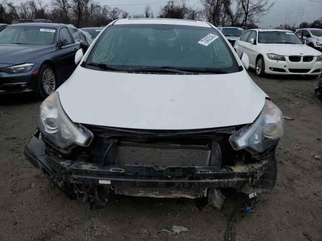 Photo 5 from auction – 2016 KIA FORTE EX with VIN KNAFZ4A89G5550674