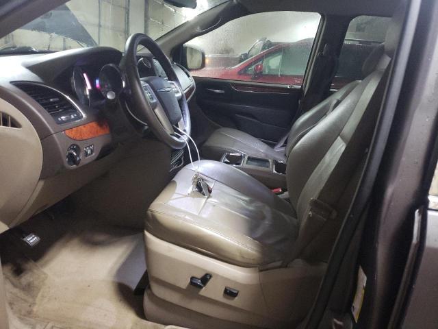 Photo 7 from auction – 2016 CHRYSLER TOWN & COU with VIN 2C4RC1BG0GR157557