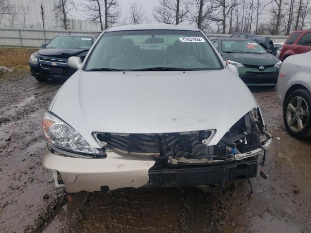 Photo 5 from auction – 2003 TOYOTA CAMRY LE with VIN 4T1BF32K53U056970