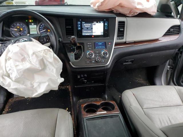 Photo 8 from auction – 2016 TOYOTA SIENNA XLE with VIN 5TDDK3DCXGS143031