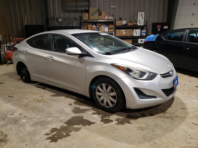 Photo 4 from auction – 2016 HYUNDAI ELANTRA SE with VIN 5NPDH4AE8GH756586