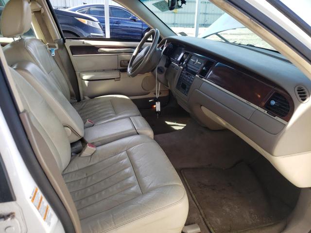 Photo 7 from auction – 2004 LINCOLN TOWN CAR E with VIN 1LNHM81W14Y661922