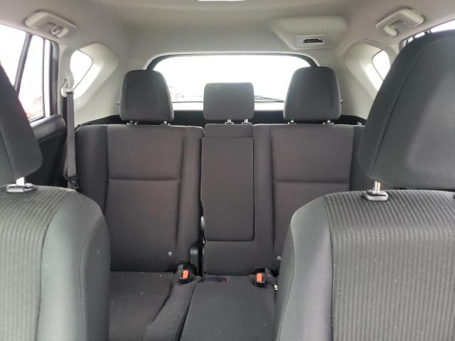 Photo 10 from auction – 2016 TOYOTA RAV4 LE with VIN JTMBFREV8GD179858