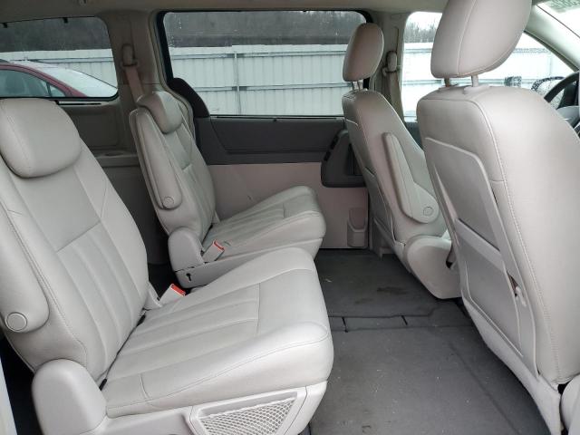 Photo 11 from auction – 2008 CHRYSLER TOWN & COU with VIN 2A8HR54P38R838546