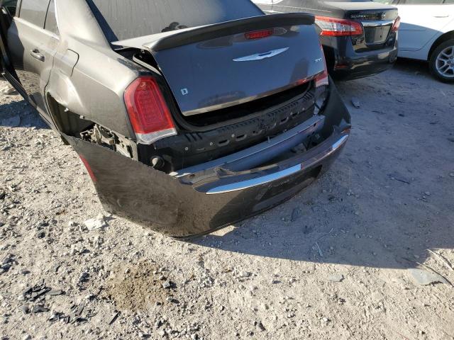 Photo 12 from auction – 2016 CHRYSLER 300 LIMITE with VIN 2C3CCAAG5GH197683