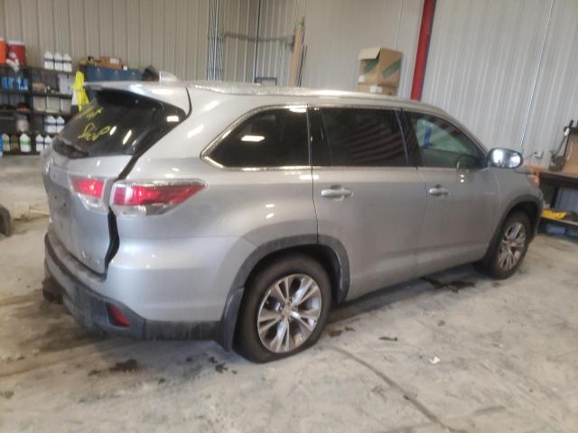 Photo 3 from auction – 2015 TOYOTA HIGHLANDER with VIN 5TDJKRFH4FS139344