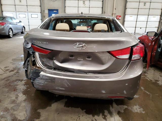 Photo 6 from auction – 2011 HYUNDAI ELANTRA GL with VIN 5NPDH4AE7BH004306