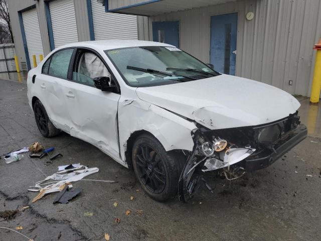 Photo 4 from auction – 2015 VOLKSWAGEN JETTA BASE with VIN 3VW1K7AJXFM424772