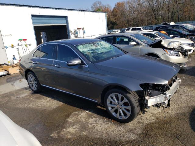 Photo 4 from auction – 2017 MERCEDES-BENZ E 300 with VIN WDDZF4JB2HA100027