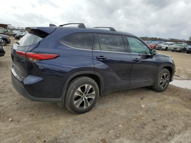 Photo 3 from auction – 2022 TOYOTA HIGHLANDER with VIN 5TDGZRAH7NS546554