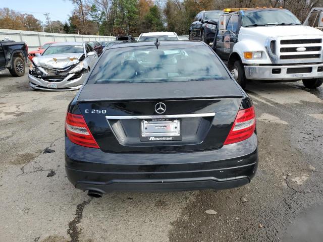 Photo 6 from auction – 2012 MERCEDES-BENZ C 250 with VIN WDDGF4HB2CA606544