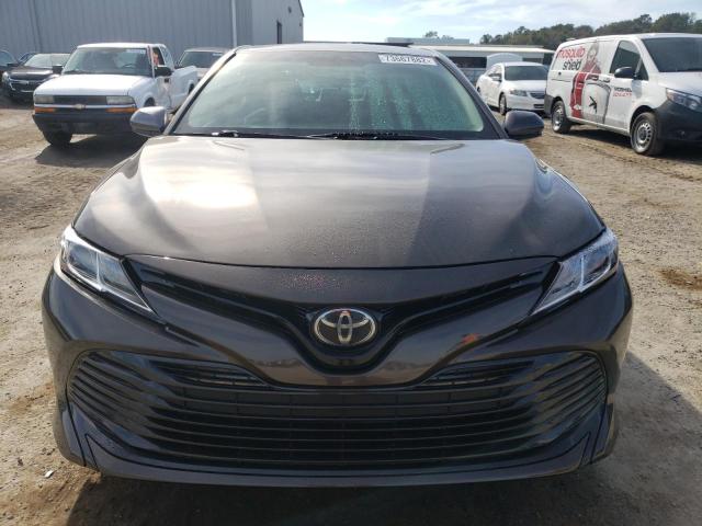 Фото 5 с аукциона – 2018 TOYOTA CAMRY L с VIN 4T1B11HK2JU650374