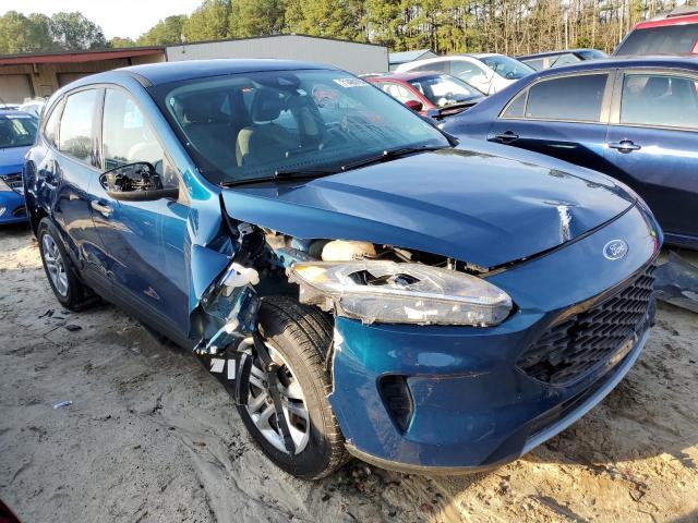 Photo 4 from auction – 2020 FORD ESCAPE S with VIN 1FMCU0F62LUA44510