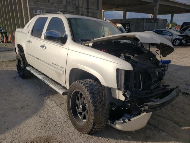 Photo 4 from auction – 2013 CHEVROLET AVALANCHE with VIN 3GNMCGE06DG343480