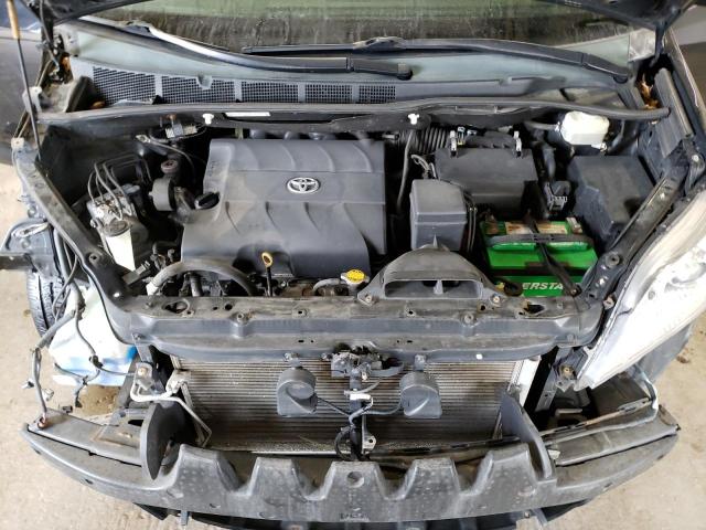 Photo 12 from auction – 2015 TOYOTA SIENNA XLE with VIN 5TDYK3DC0FS540893