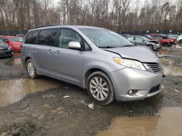 Photo 4 from auction – 2012 TOYOTA SIENNA XLE with VIN 5TDDK3DC9CS030956