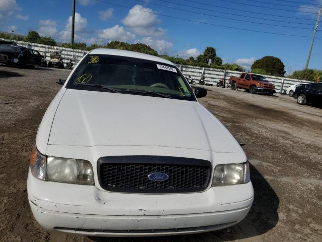Photo 5 from auction – 2007 FORD CROWN VICT with VIN 2FAHP71W47X119665
