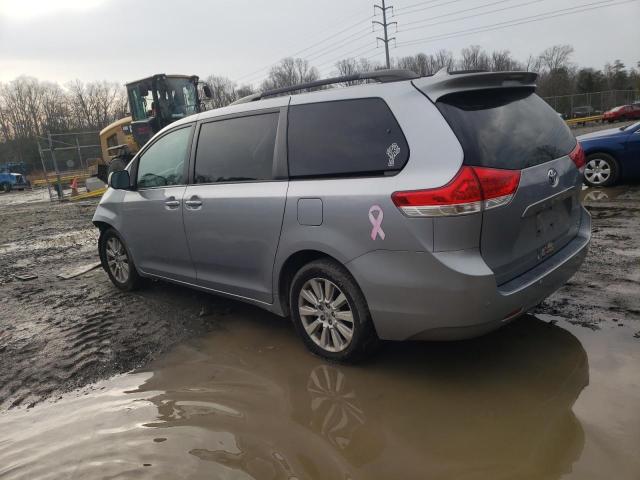 Photo 2 from auction – 2012 TOYOTA SIENNA XLE with VIN 5TDDK3DC9CS030956