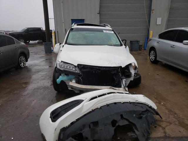 Photo 5 from auction – 2018 ACURA RDX with VIN 5J8TB3H34JL007753