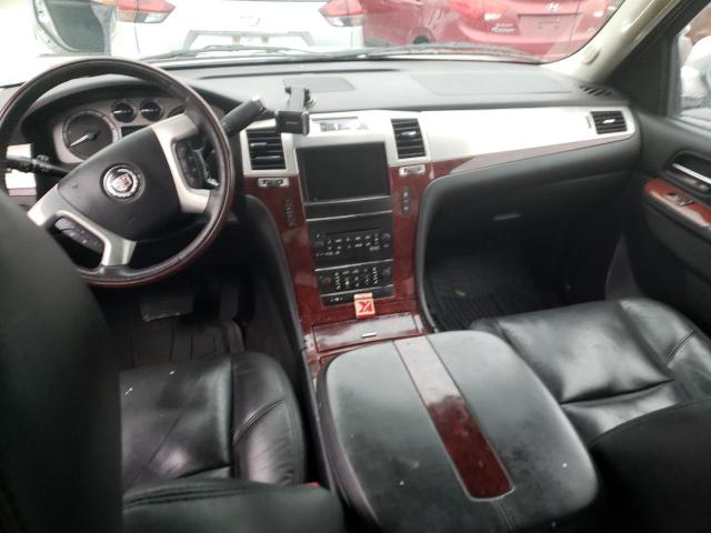 Photo 8 from auction – 2011 CADILLAC ESCALADE E with VIN 3GYT4MEF1BG305750