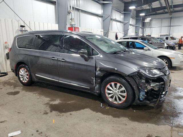 Photo 4 from auction – 2018 CHRYSLER PACIFICA T with VIN 2C4RC1BG6JR131360