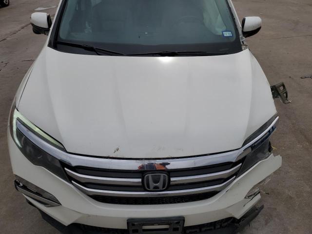 Photo 12 from auction – 2017 HONDA PILOT TOUR with VIN 5FNYF6H96HB040863