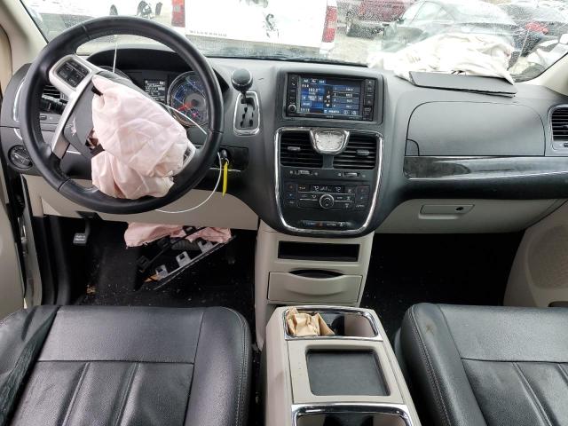 Photo 8 from auction – 2015 CHRYSLER TOWN & COU with VIN 2C4RC1BG5FR595733