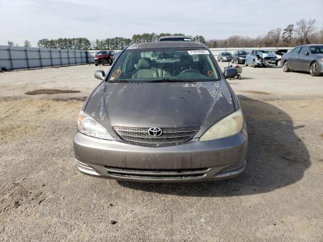 Photo 5 from auction – 2004 TOYOTA CAMRY LE with VIN 4T1BE32KX4U894433