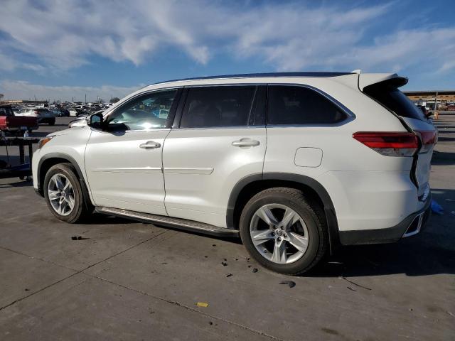 Photo 2 from auction – 2018 TOYOTA HIGHLANDER with VIN 5TDYZRFH9JS274600