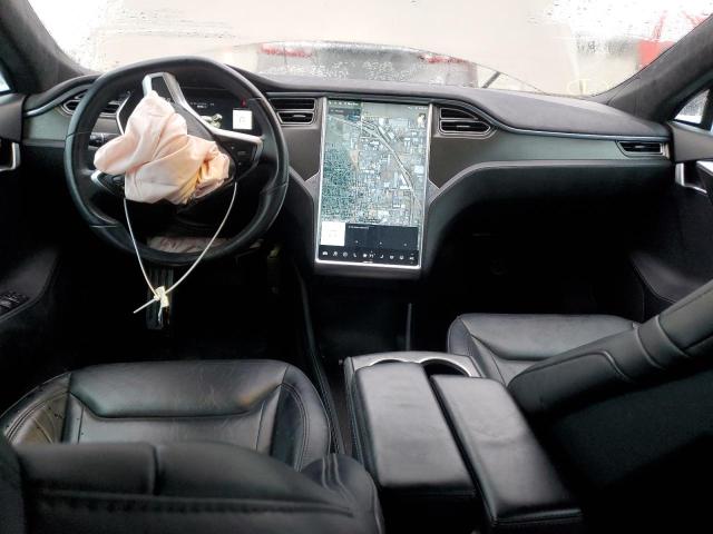 Photo 8 from auction – 2015 TESLA MODEL S 85 with VIN 5YJSA1H24FF087865