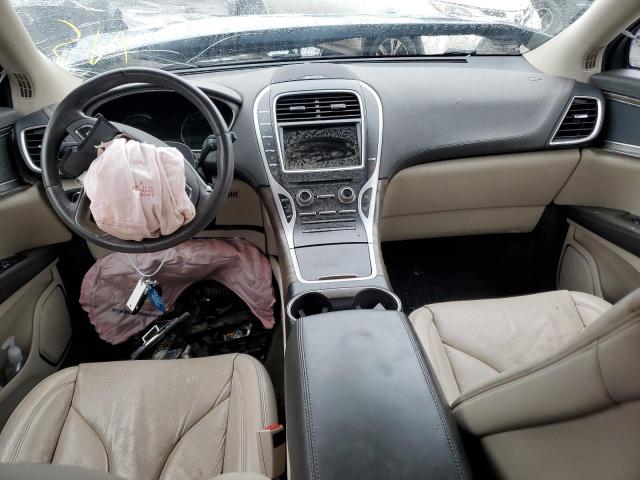 Photo 8 from auction – 2017 LINCOLN MKX RESERV with VIN 2LMPJ8LP4HBL15574