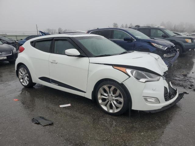 Photo 4 from auction – 2013 HYUNDAI VELOSTER with VIN KMHTC6AD4DU148459