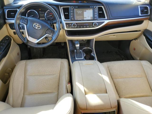 Photo 8 from auction – 2018 TOYOTA HIGHLANDER with VIN 5TDYZRFH9JS274600