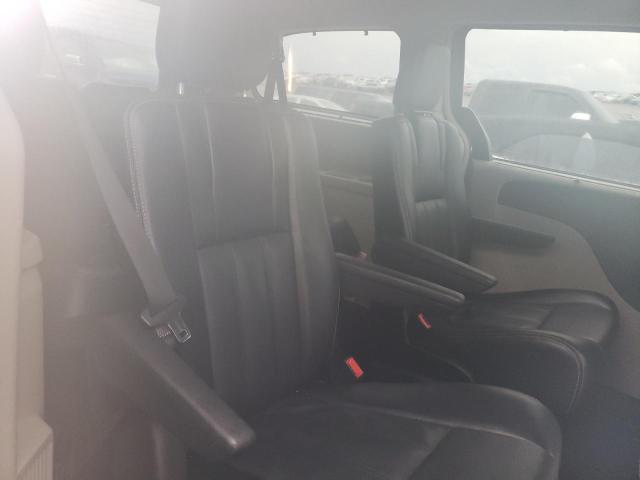 Photo 10 from auction – 2013 CHRYSLER TOWN & COU with VIN 2C4RC1BG4DR540347
