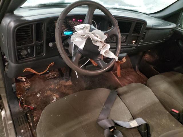 Photo 8 from auction – 2000 CHEVROLET SILVERADO with VIN 1GCEC14W3YZ254651