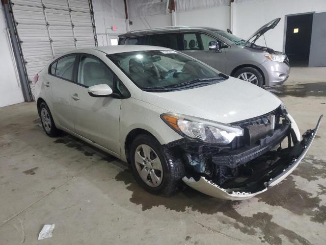 Photo 4 from auction – 2015 KIA FORTE with VIN KNAFK4A6XF5359248