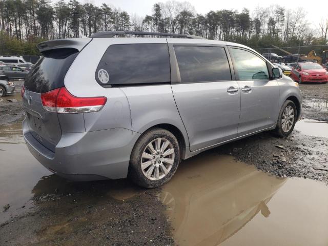 Photo 3 from auction – 2012 TOYOTA SIENNA XLE with VIN 5TDDK3DC9CS030956