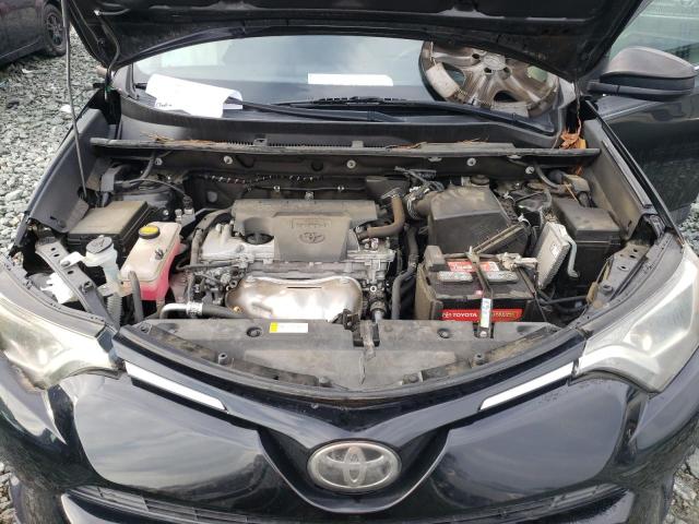 Photo 12 from auction – 2017 TOYOTA RAV4 LE with VIN 2T3ZFREV9HW336963