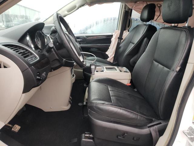 Photo 7 from auction – 2016 CHRYSLER TOWN & COU with VIN 2C4RC1BG7GR239236