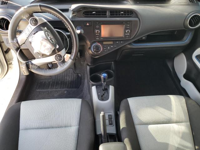 Photo 8 from auction – 2013 TOYOTA PRIUS C with VIN JTDKDTB35D1044064