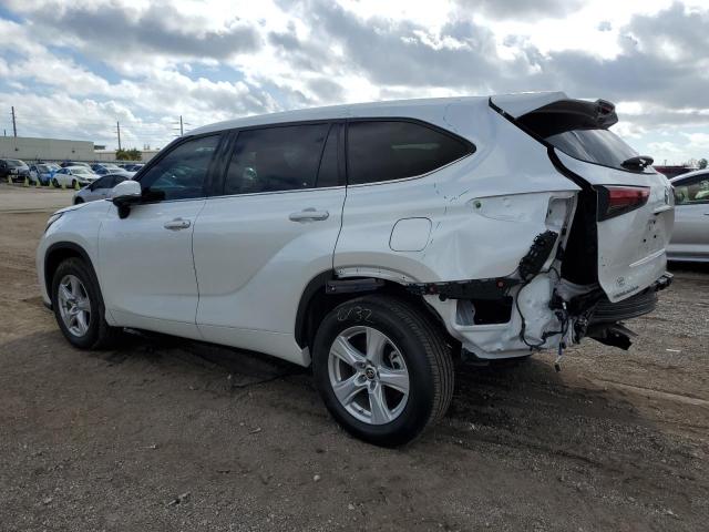 Photo 2 from auction – 2022 TOYOTA HIGHLANDER with VIN 5TDCZRAH4NS097218