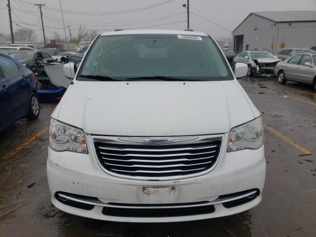Photo 5 from auction – 2016 CHRYSLER TOWN & COU with VIN 2C4RC1BG7GR239236