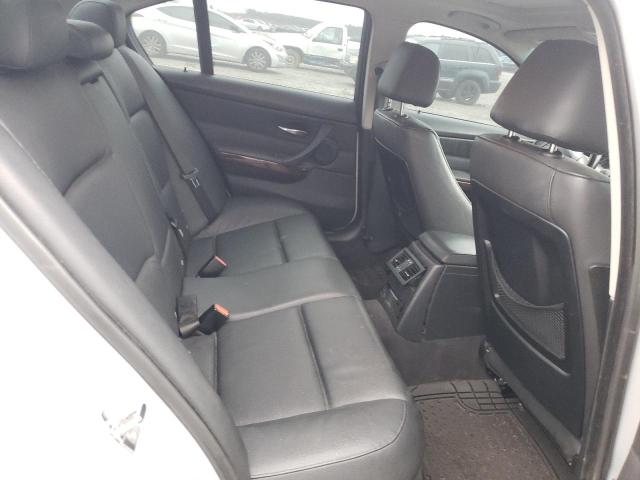 Photo 10 from auction – 2006 BMW 330 I with VIN WBAVB33566KS38325