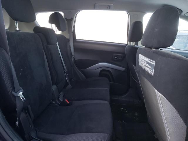 Photo 11 from auction – 2010 MITSUBISHI OUTLANDER with VIN JA4AT2AW3AZ601274