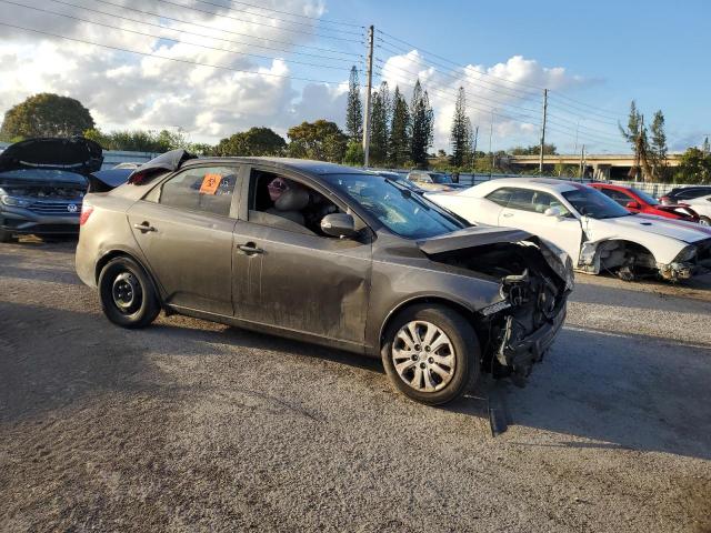 Photo 4 from auction – 2010 KIA FORTE EX with VIN KNAFU4A21A5850971