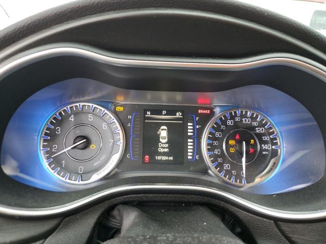 Photo 9 from auction – 2015 CHRYSLER 200 LIMITE with VIN 1C3CCCAB9FN577325