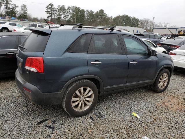 Photo 3 from auction – 2011 KIA SORENTO EX with VIN 5XYKU4A10BG025389