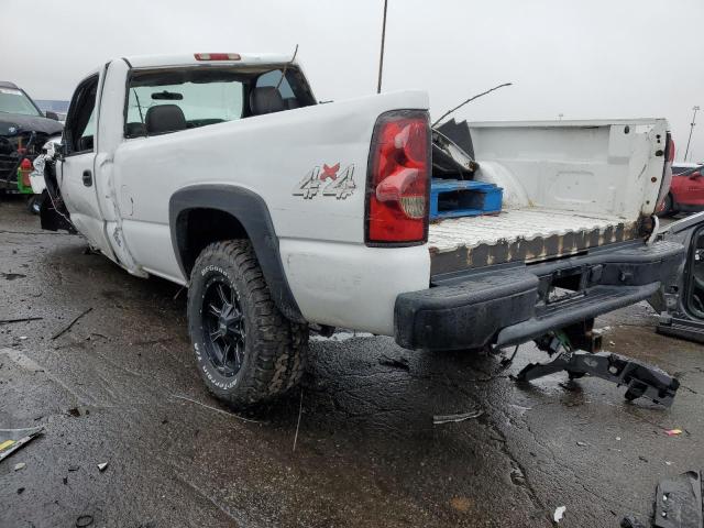 Photo 2 from auction – 2005 CHEVROLET SILVERADO with VIN 1GCHK24275E323914