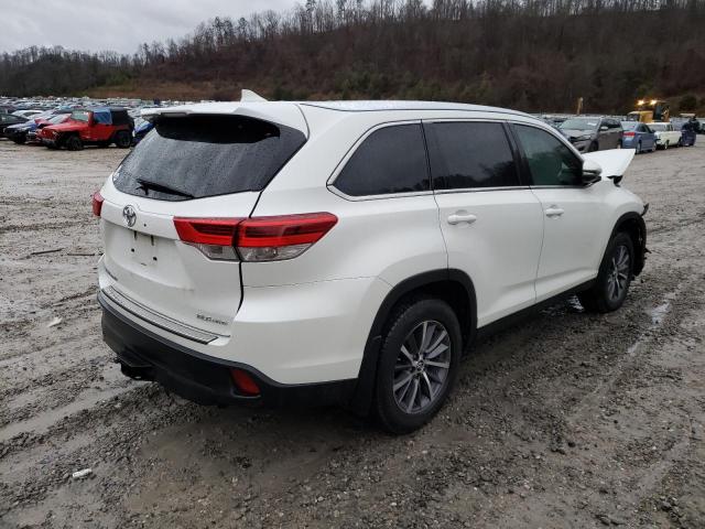 Photo 3 from auction – 2019 TOYOTA HIGHLANDER with VIN 5TDJZRFH6KS607080